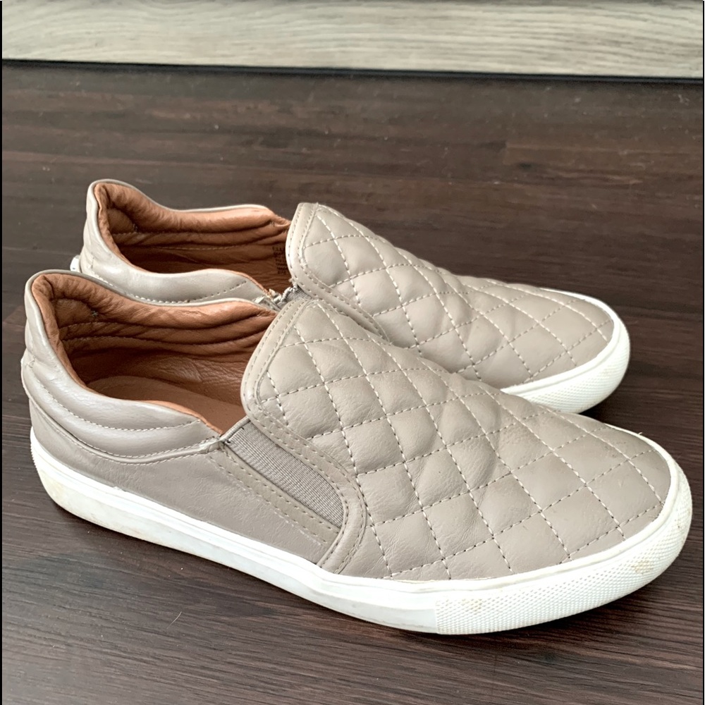 Steve Madden shoes size 7